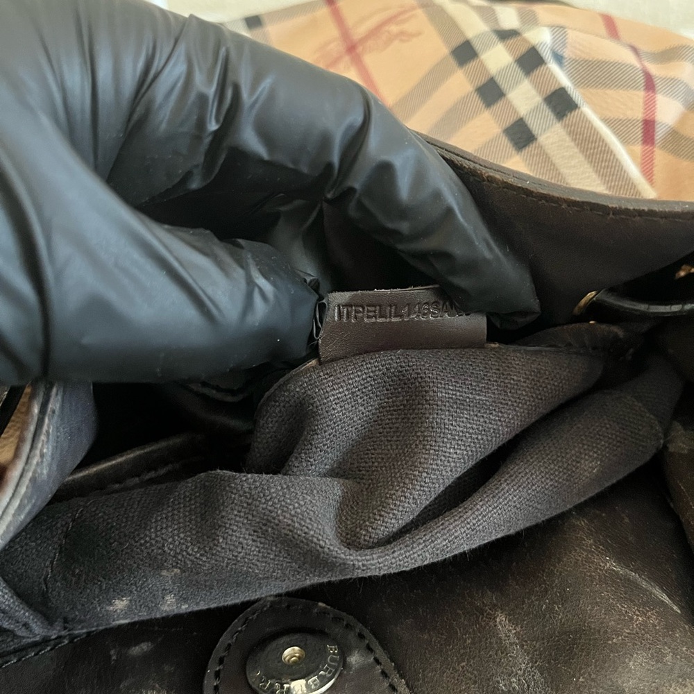 Burberry Beige and Black Check Shoulder Bag - Picture 5 of 12